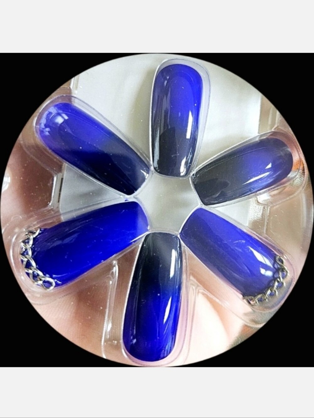 NWT SINFULCOLORS CLAWS PRESS-ON NAILS: LINK ME!